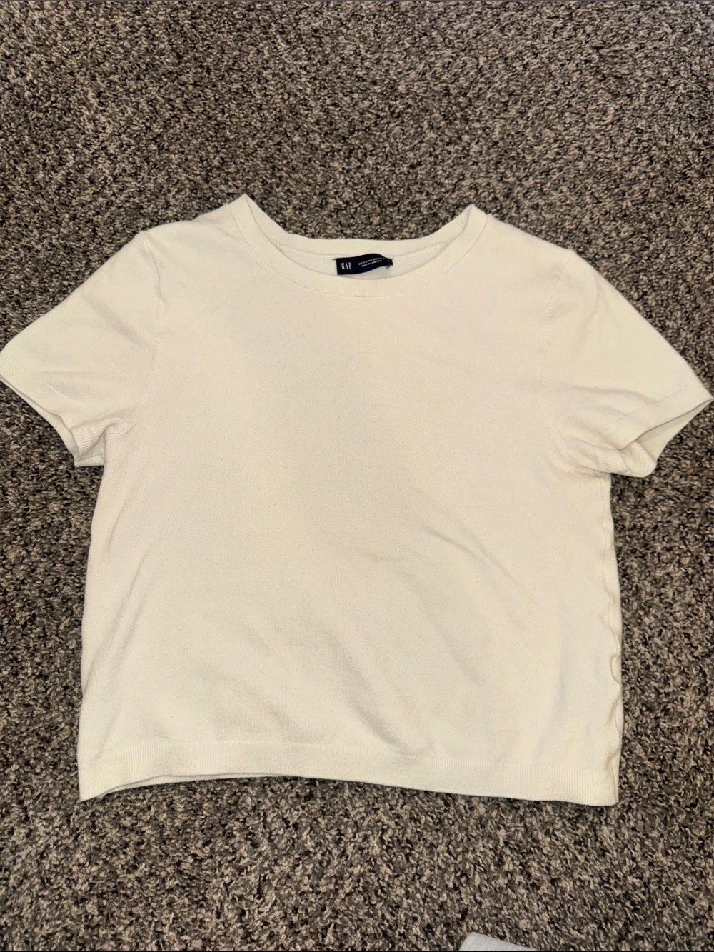 GAP Short Sleeve Crewneck Top in Cream